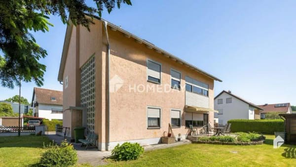 Immobilie in Sinzing - Schöne 2-Zimmer-DG-Wohnung mit Balkon und Stellplatz in sehr guter Lage - Bild 0