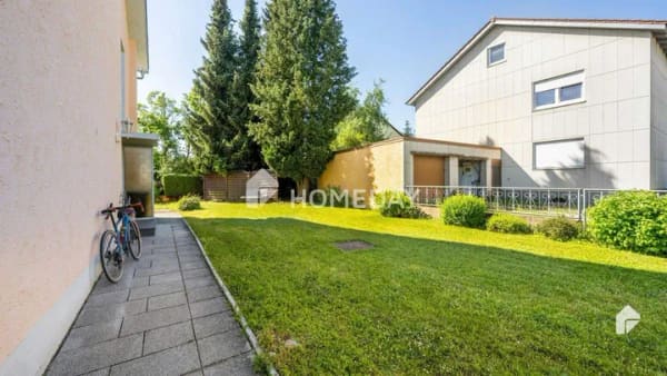 Immobilie in Sinzing - Schöne 2-Zimmer-DG-Wohnung mit Balkon und Stellplatz in sehr guter Lage - Bild 4