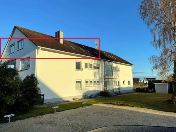 Immobilie in Roggenburg - DG-Wohnung mit 4 Zimmern mitten in Roggenburg - Bild 0