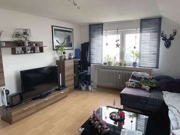 Immobilie in Roggenburg - DG-Wohnung mit 4 Zimmern mitten in Roggenburg - Bild 4