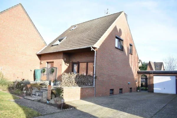 Immobilie in Schwaförden - Ein Zuhause zum Ankommen – ein sehr gepflegtes Einfamilienhaus mit gefliestem Vollkeller - Bild 1