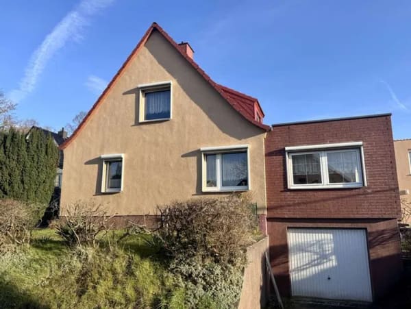 Immobilie in Bergen auf Rügen - Preisreduzierung -  EFH mit Wirtschaftsgebäude in beliebter Lage! - Bild 3