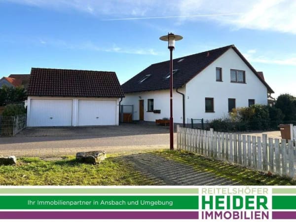 Immobilie in Herrieden - Wohnhaus mit viel Platz in sonniger Lage - Bild 0