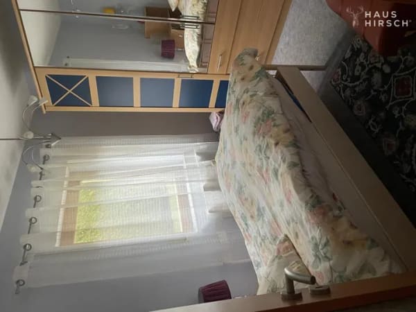 Immobilie in Oberschöna - Großes Einfamilienhaus m Einliegerwohnung gr Garage, Zisterne und Photovoltaik - Bild 3
