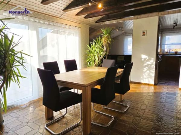 Immobilie in Mössingen - DG-Traum in Belsen: 4,5 Zimmer, Kamin, Wallbox & sonnige Loggia - Bild 1