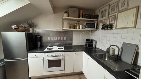Immobilie in Lingen (Ems) - Vermietete Dachgeschosswohnung in gefragter Wohnlage in Lingen mit Entwicklungspotenzial - Bild 0