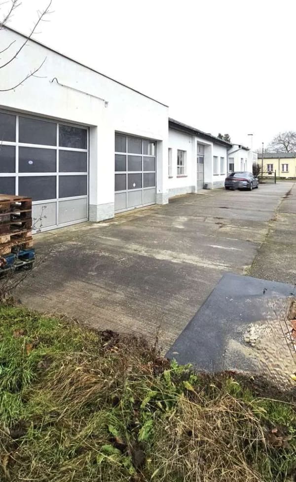 Immobilie in Dessau-Roßlau - Werkstatt- Bürogebäude  - Bild 0