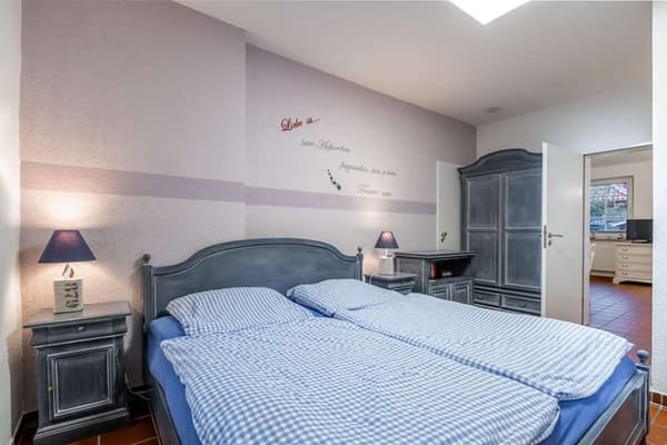Immobilie in Spiekeroog - Nordseeparadies Spiekeroog: Ferienhaus mit 7 Einheiten – rentabel & charmant - Bild 3