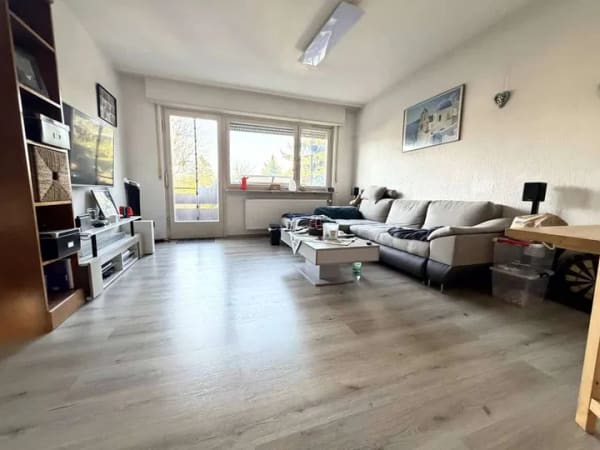Immobilie in Ilvesheim - PROVISIONSFREI ! Effizient konzipierte 4,5-Zi-Whg. mit Stellplatz, 2 Balkonen in ruhiger Wohnlage - Bild 2