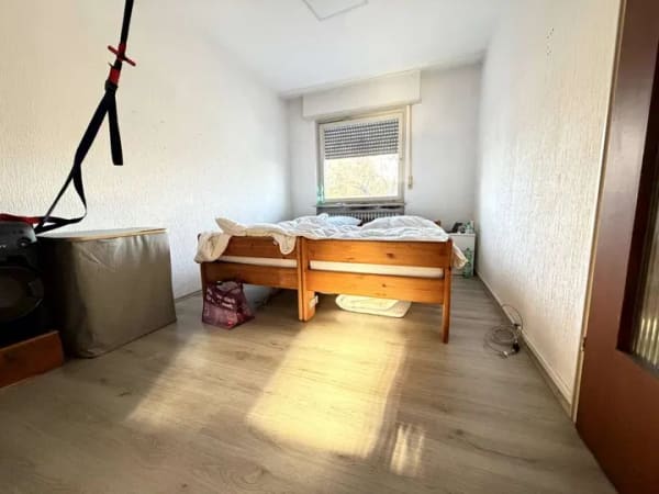 Immobilie in Ilvesheim - PROVISIONSFREI ! Effizient konzipierte 4,5-Zi-Whg. mit Stellplatz, 2 Balkonen in ruhiger Wohnlage - Bild 3