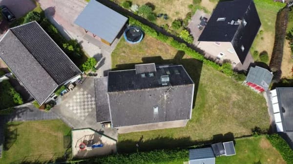 Immobilie in Ahrensbök - Modernisiert, viel Wohnfläche und großes Grundstück - Bild 1