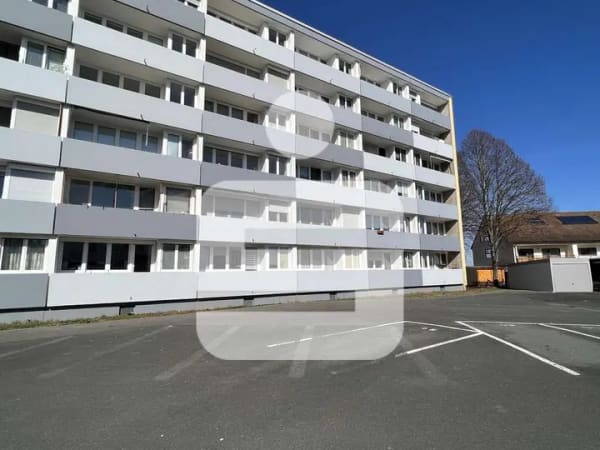 Immobilie in Erlangen - 1,5-Zi.-ETW mit Süd-Balkon in ER-Kriegenbrunn...Kapitalanleger aufgepasst! - Bild 0