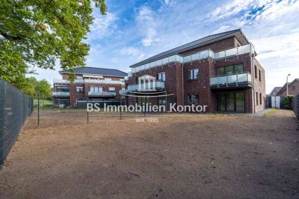 Immobilie in Esterwegen - Neubau-OG Wohnung Nr. 05 mit PKW-Stellplatz und Terrasse in bevorzugter Lage! - Bild 2