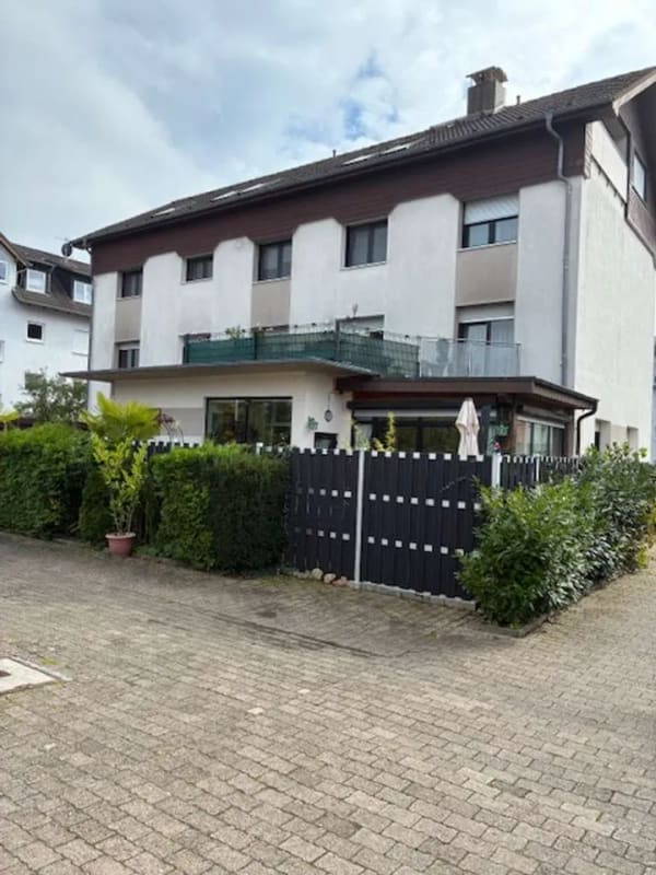 Immobilie in Mühlheim am Main - 4 Eigentumswohnung im gepflegten 6FH Mühlheim Erbpacht - Bild 0