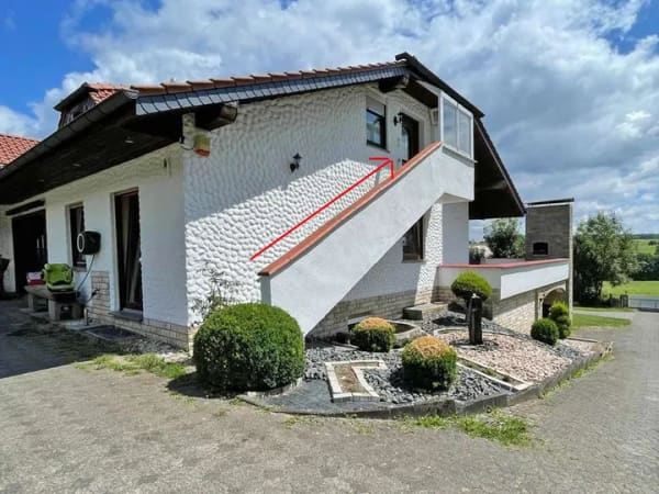 Immobilie in Hosenfeld - Osthessen, Landkreis Fulda, 36154 Hosenfeld, grosses Wohnhaus mit Pferdestall zu verkaufen - Bild 3