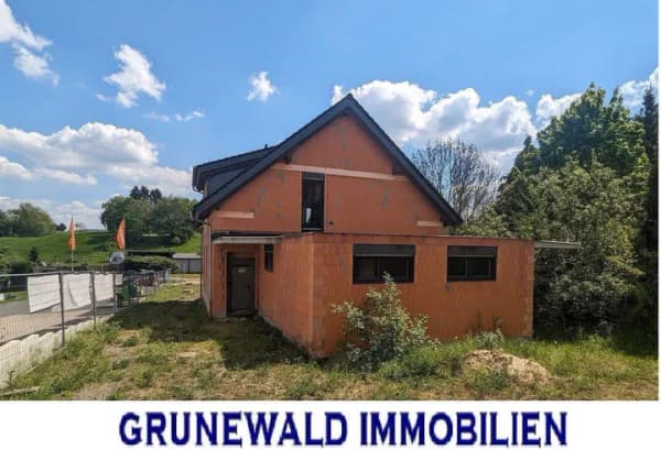 Immobilie in Hermsdorf - Geschlossener Rohbau – gestalten Sie Ihr Traumhaus selbst! Ohne Bauträgerbindung! - Bild 0