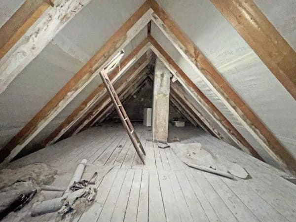 Immobilie in Rathenow - Voll vermietetes Mehrfamilienhaus mit überzeugender 6,75 % Rendite - Rathenow - Bild 1