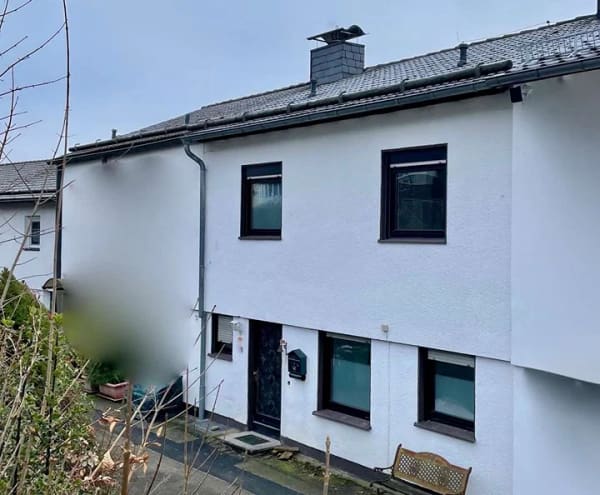 Immobilie in Marienheide - Grundsolides Reihenmittelhaus in ruhiger Wohnlage! - Bild 0