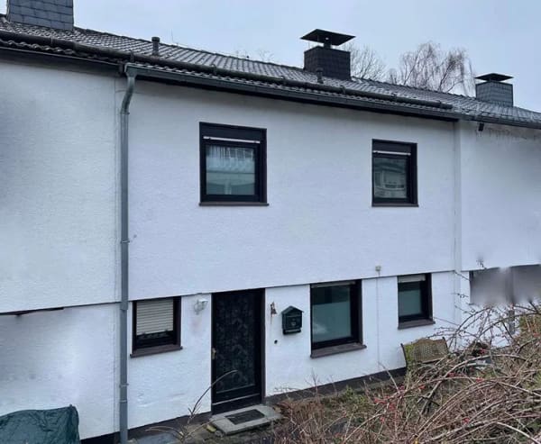 Immobilie in Marienheide - Grundsolides Reihenmittelhaus in ruhiger Wohnlage! - Bild 2