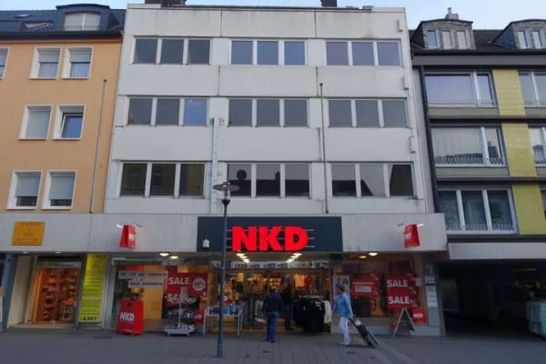 Immobilie in Hattingen - * Einmaliges Angebot * helle 5-Zi-Etagenwohnung (140 m²) im 1. OG der Hattinger FGZ * Dachterrasse * - Bild 0