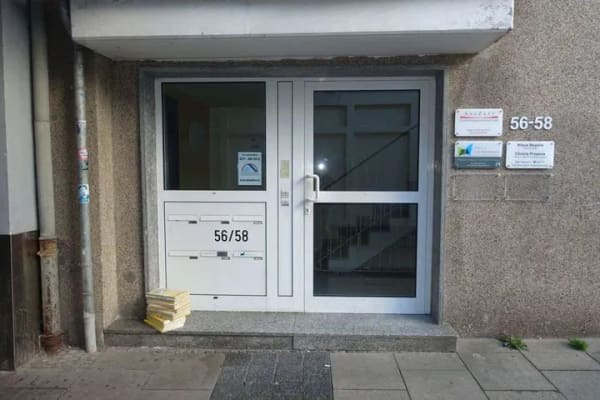 Immobilie in Hattingen - * Einmaliges Angebot * helle 5-Zi-Etagenwohnung (140 m²) im 1. OG der Hattinger FGZ * Dachterrasse * - Bild 2