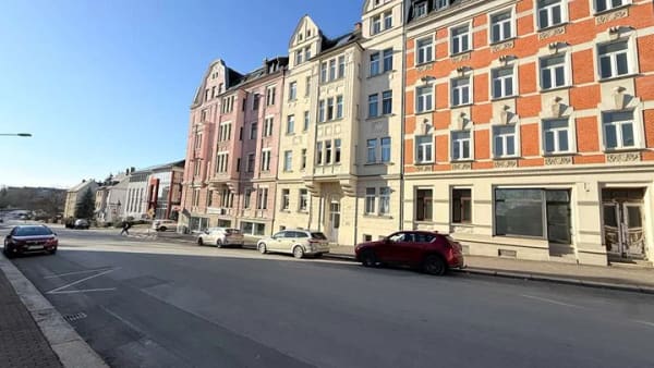 Immobilie in Plauen - ++ denkmalgeschütztes Mehrfamilienhaus mit Restarbeiten - top Anlageobjekt ++ - Bild 1