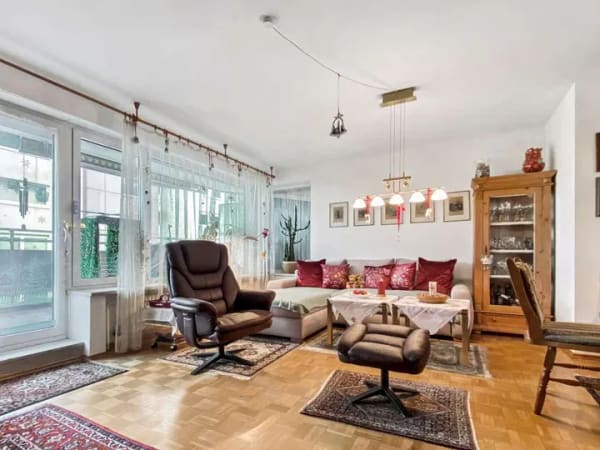Immobilie in Germering - Komfortable 2-Zimmer-Wohnung in oberer Etage, ruhig und sehr zentral - Bild 2