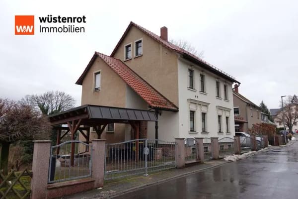 Immobilie in Geithain - Gepflegtes Wohnhaus mit viel Platz & flexiblen Nutzungsmöglichkeiten - Bild 0