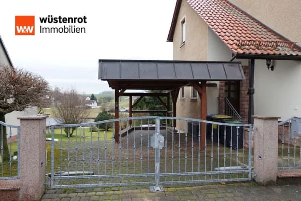 Immobilie in Geithain - Gepflegtes Wohnhaus mit viel Platz & flexiblen Nutzungsmöglichkeiten - Bild 1