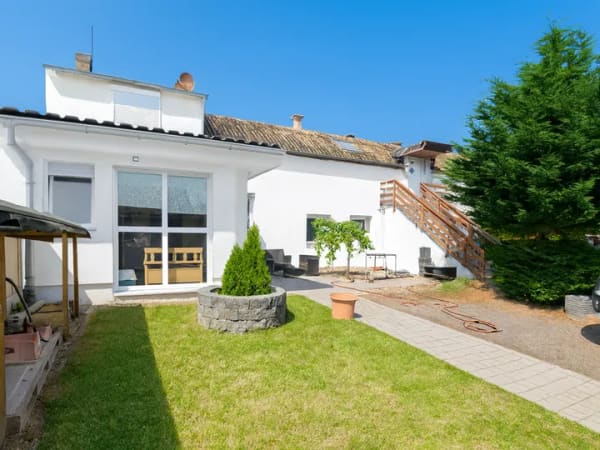 Immobilie in Ochtendung - Ein Haus – 3 Wohnungen – Unendliche Möglichkeiten mitten in Ochtendung - Bild 0