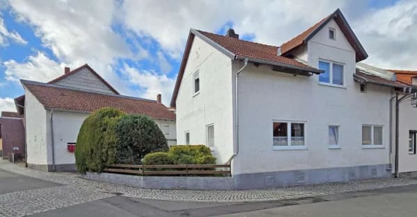 Immobilie in Barchfeld-Immelborn - 2 FH mit Doppelgarage und toller Scheune! - Bild 0