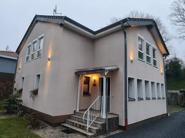 Immobilie in Schwalmtal - Großes 2-Familienhaus, 262 m² Wohnfläche, 832 m² Grundstück in Schwalmtal-Waldniel - Bild 0