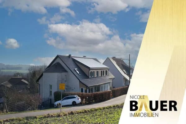 Immobilie in Hückeswagen - wunderschön gelegenes Mehrfamilienhaus mit vielen Nutzungsmöglichkeiten in Hückeswagen/ Schückhausen - Bild 0