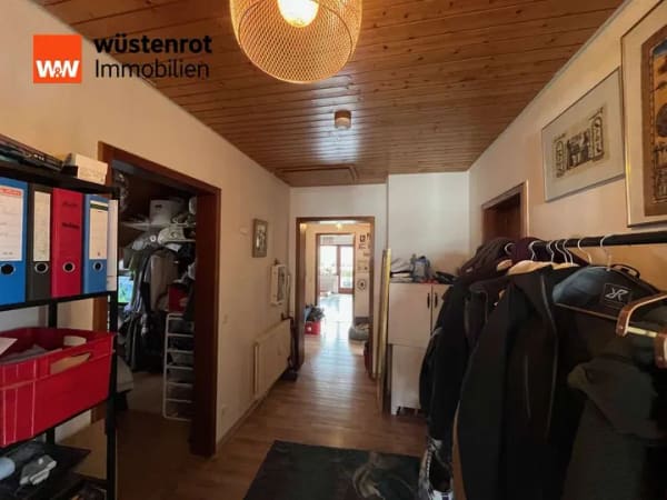 Immobilie in Gammelshausen - Attraktive Kapitalanlage in Gammelshausen – Großzügiges Mehrfamilienhaus mit 4 Wohneinheiten - Bild 4