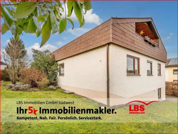 Immobilie in Zimmern ob Rottweil - Großzügiges EFH mit ELW - Bild 0