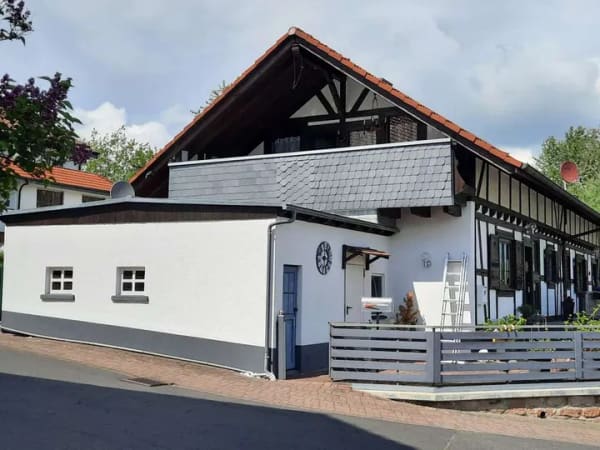 Immobilie in Hosenfeld - Altes Fachwerkhaus in 36154 Hosenfeld von privat zu verkaufen - Bild 1