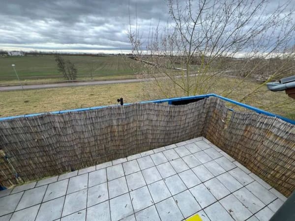 Immobilie in Kabelsketal - Traumhafte 3-Zimmer-Dachgeschoss-Wohnung mit Blick ins Grüne - Bild 0