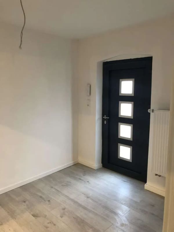 Immobilie in Langenselbold - Kernsaniertes Haus mit 2 WE – vielseitig nutzbar für Familie oder Kapitalanleger - Bild 1