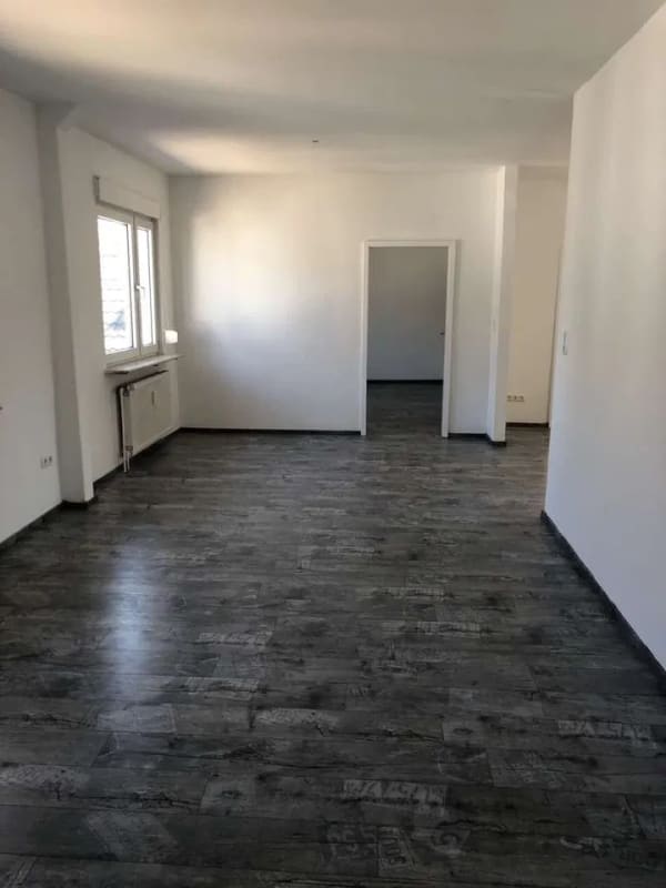 Immobilie in Langenselbold - Kernsaniertes Haus mit 2 WE – vielseitig nutzbar für Familie oder Kapitalanleger - Bild 2