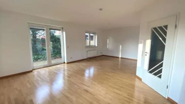 Immobilie in Heikendorf - Charmant wohnen, wo andere Urlaub machen! - Bild 1