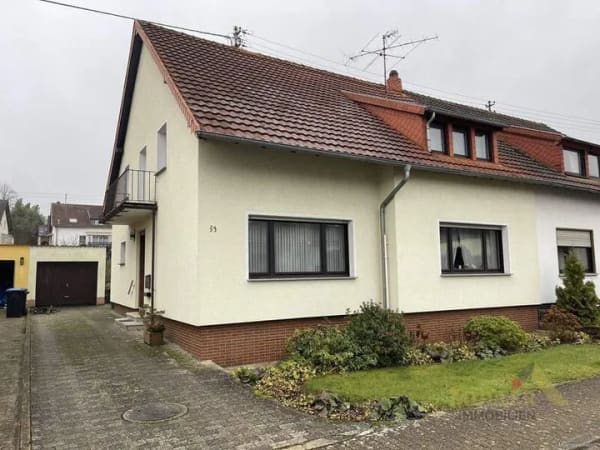 Immobilie in Rehlingen-Siersburg - Ein- bis Zweifamilienhaus mit 5 ZKB (161 m² Wohnfläche) , Garten und Garage sucht genau Sie - Bild 0