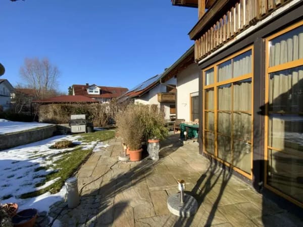 Immobilie in Sankt Wolfgang - Das rechnet sich! Hochwertiges Zweifamilienhaus mit vielen Extras! - Bild 1