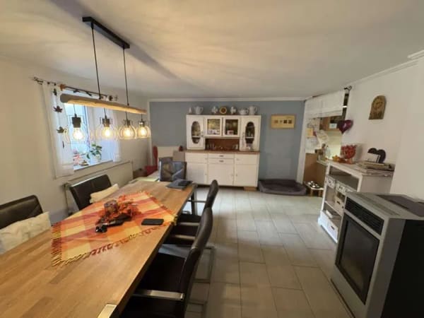 Immobilie in Dernbach (Westerwald) - Gepflegtes großzügiges Wohnhaus  - Bild 3
