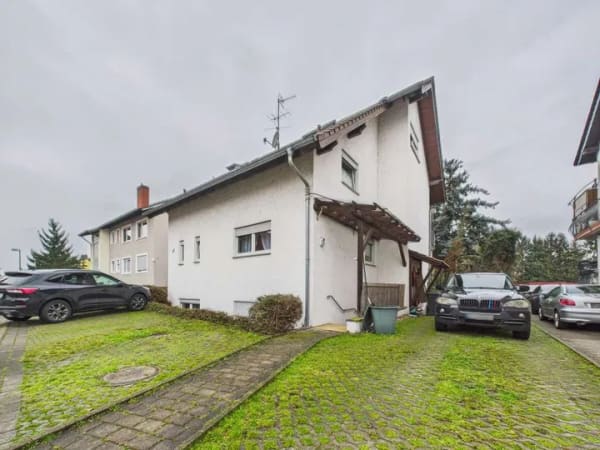 Immobilie in Ingelheim am Rhein - Top-Gepflegt & großes Potential! 4-Parteien-Mehrfamilienhaus zum Kauf in Ingelheim-Sporkenheim! - Bild 0