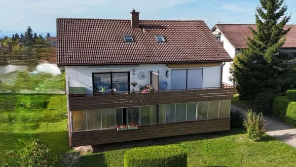 Immobilie in Dobel - Solide Kapitalanlage im Schwarzwald - vermietete 2-Zimmer-Wohnung mit Süd-Balkon und Garage in Dobel - Bild 0