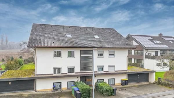 Immobilie in Ehrenkirchen - Kapitalanlage mit erhöhter AfA, großem Garten & Wertsteigerungspotenzial - Bild 2