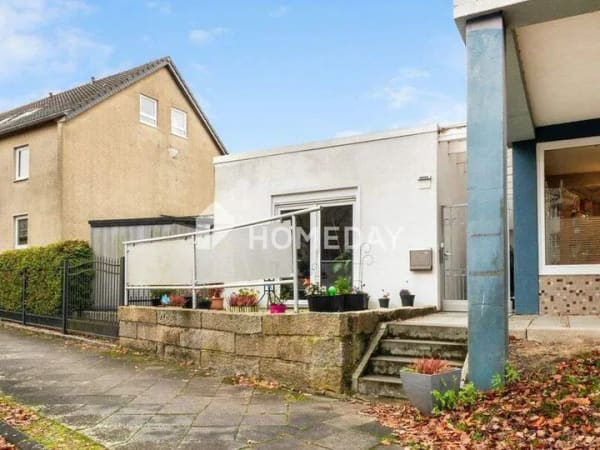 Immobilie in Wolfsburg - Gepflegte 4-Zimmer-Wohnung mit Terrasse & Garage - modernisiert, mit besonderem Charakter - Bild 0