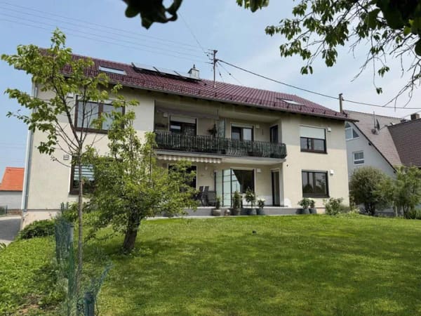 Immobilie in Großaitingen - Top gepflegtes Mehrfamilienhaus mit Ausbaupotenzial in Top Lage - Bild 1