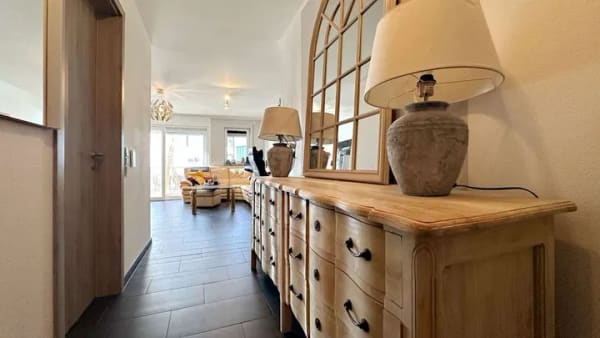 Immobilie in Deining - Hochwertige 2-Zimmer-Wohnung mit Südterrasse und Privatgarten - Bild 4
