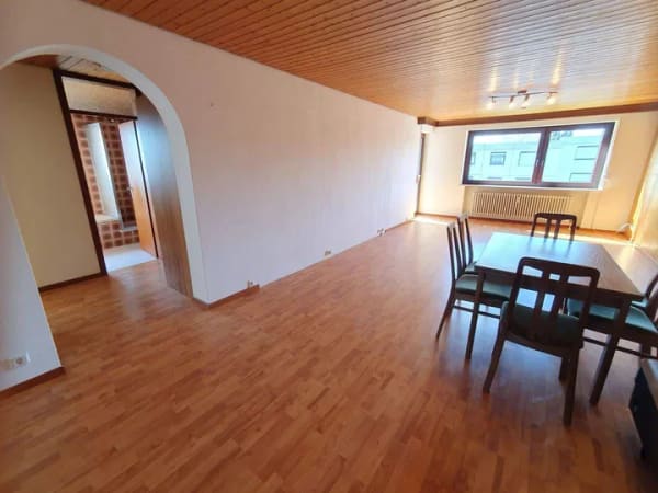 Immobilie in Markgröningen - ++ Familienwohnung mit Aussicht, Balkon und Tiefgaragenplatz ++ - Bild 2